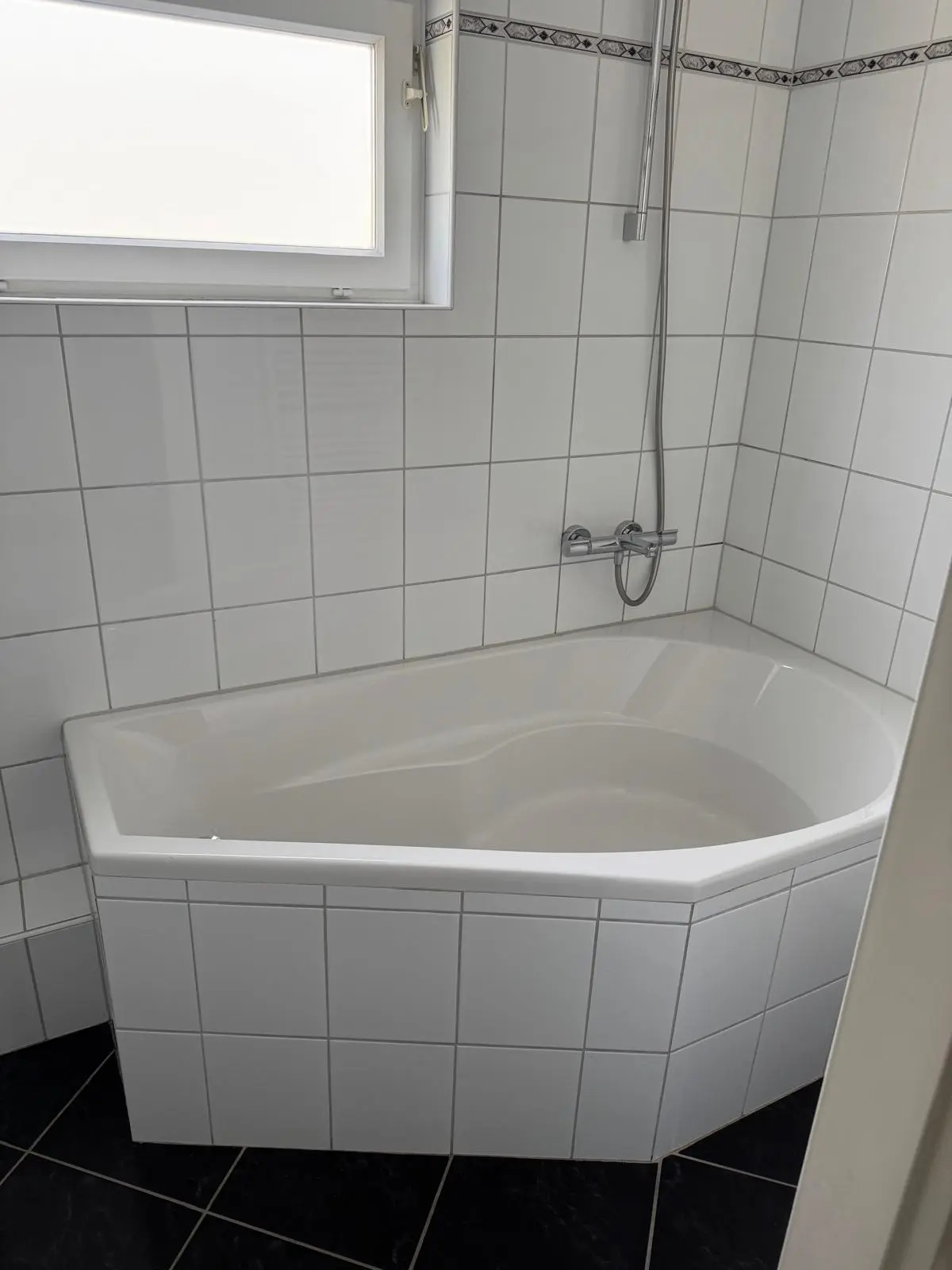 Marmerlook badkamer voor renovatie